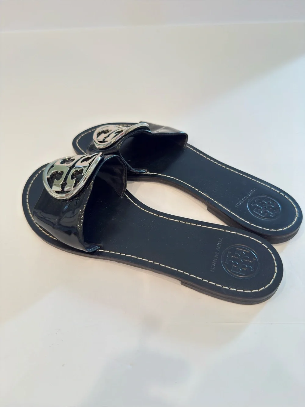 Tory Burch Grania Black Patent Leather Slide Sandals Silver Logo Size 9
